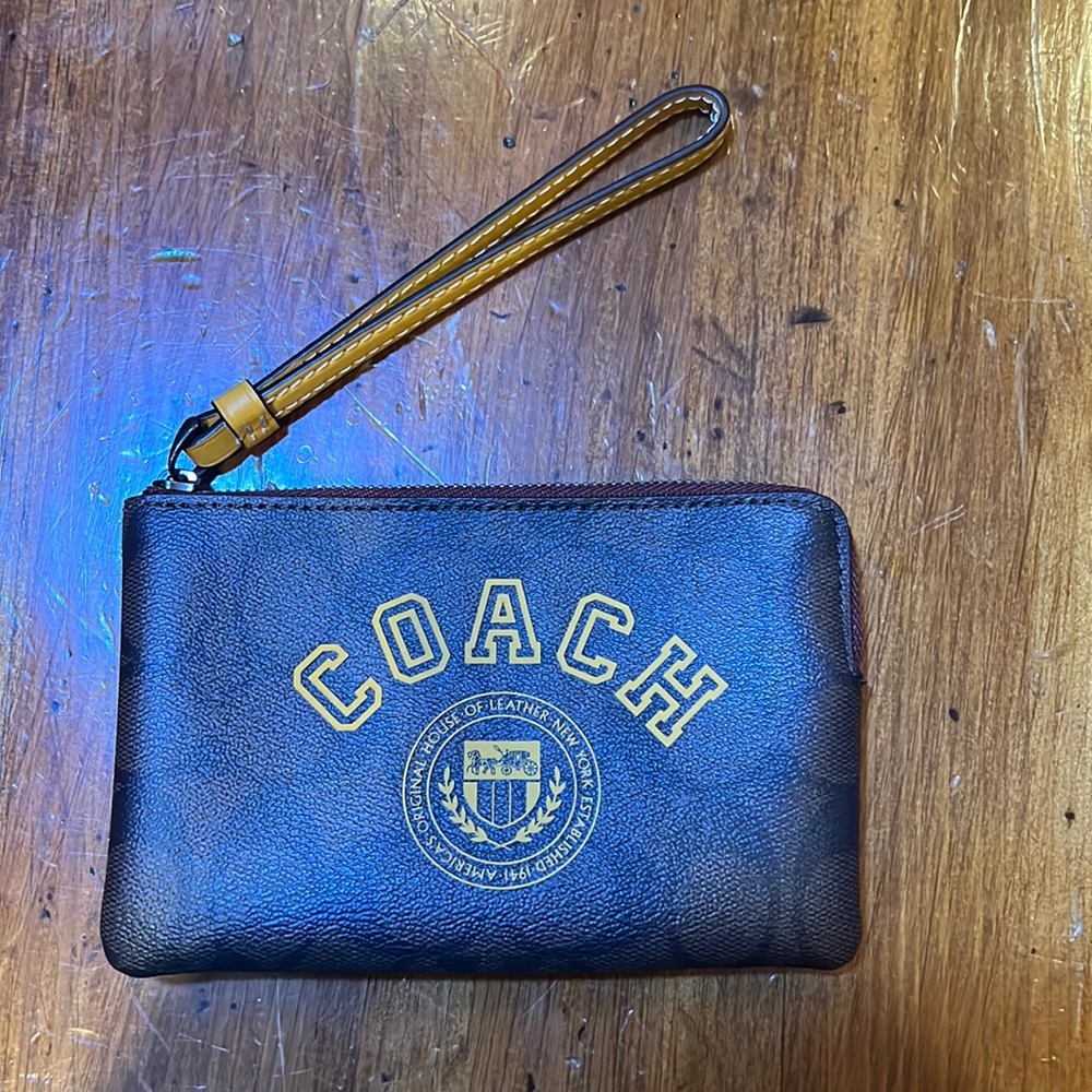 NWT Coach Wristlet